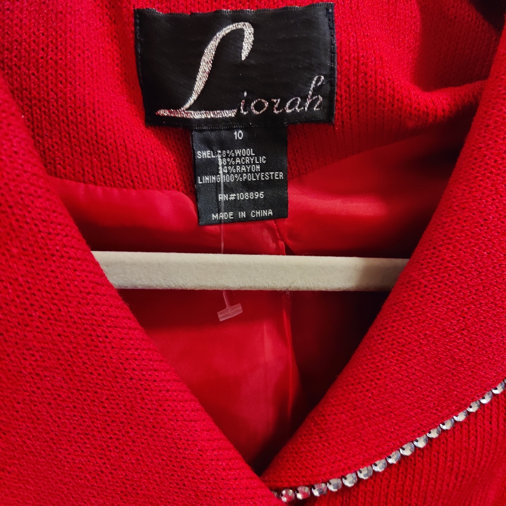 Liorah red 2 pc suit blazer & skirt size 10 worn one time GORGEOUS
